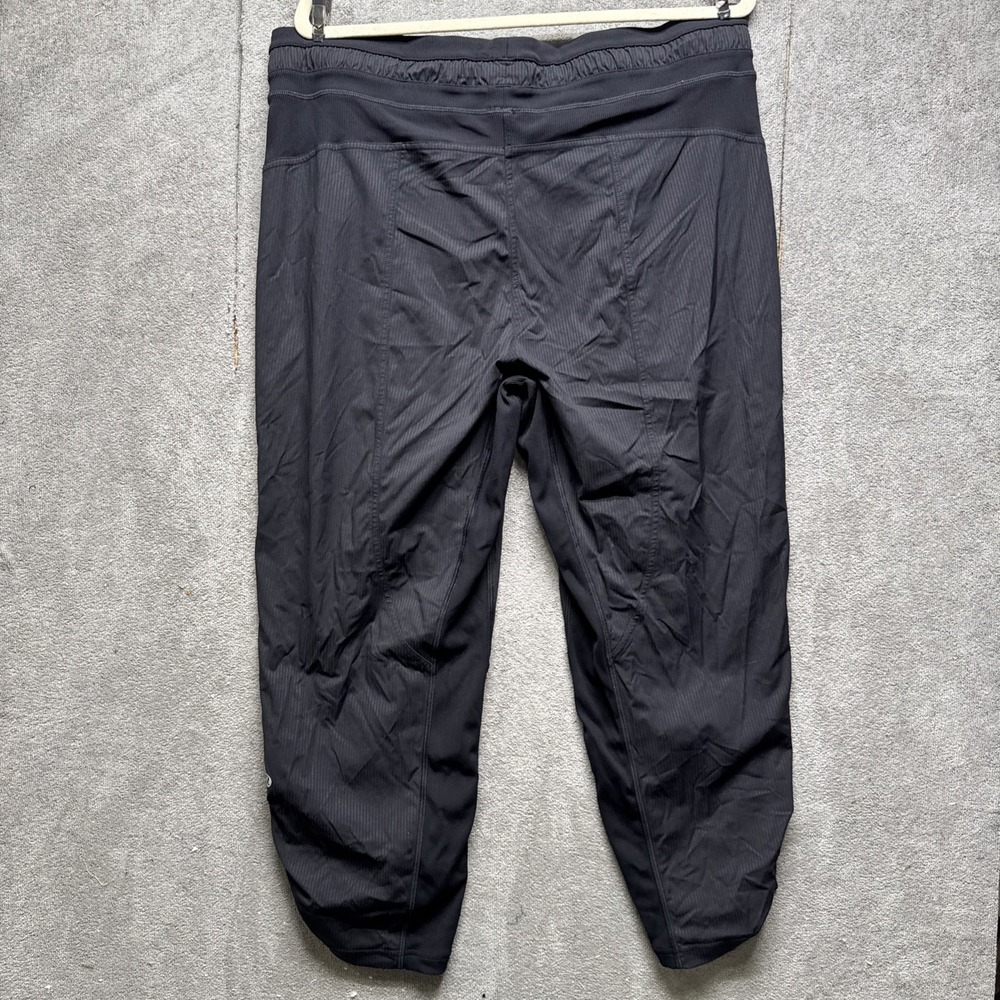 lululemon - Picture 5 of 6